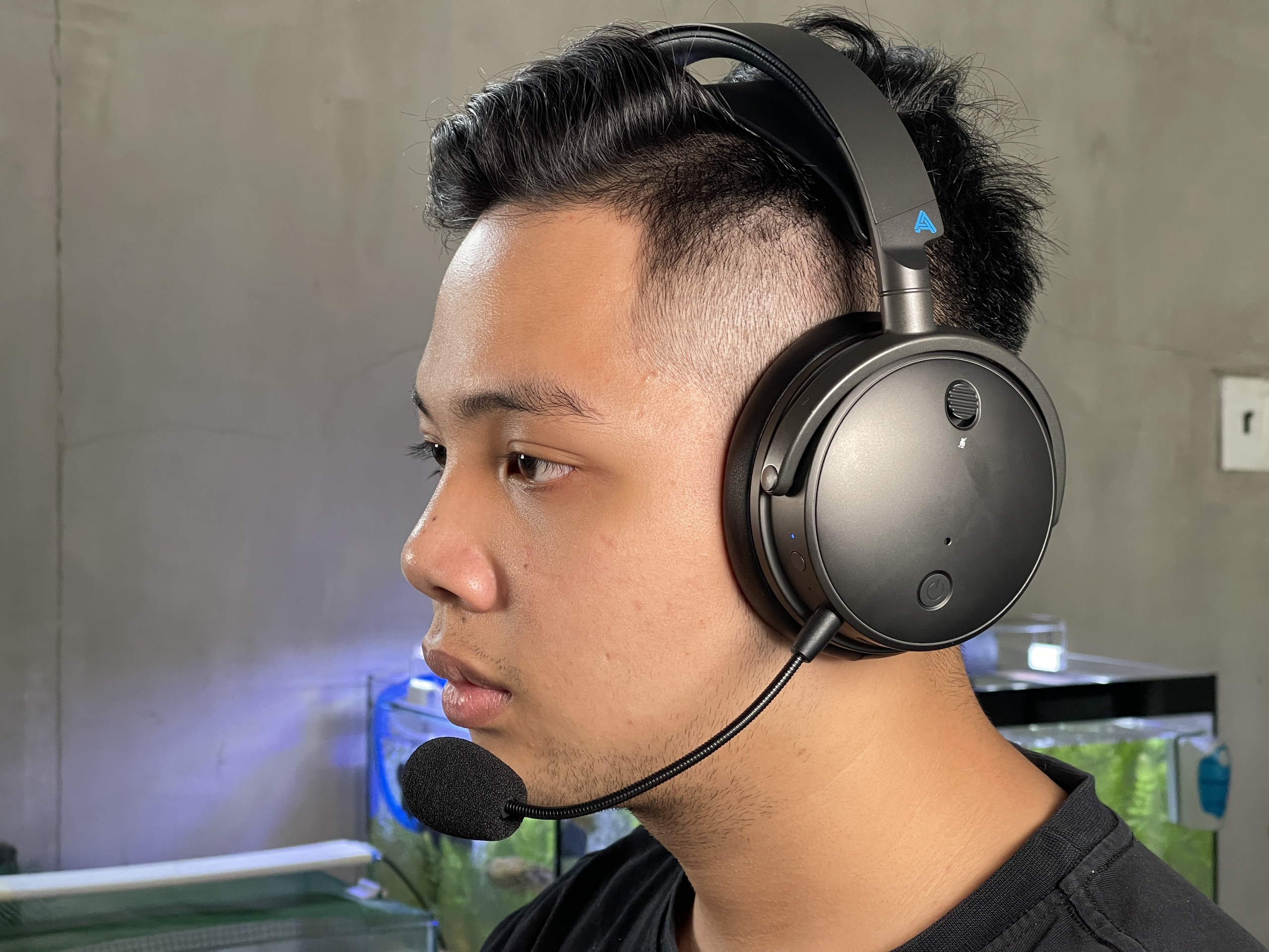 Audeze Maxwell: tai nghe wireless gaming trang bị driver planar magnetic, cho PC và máy console